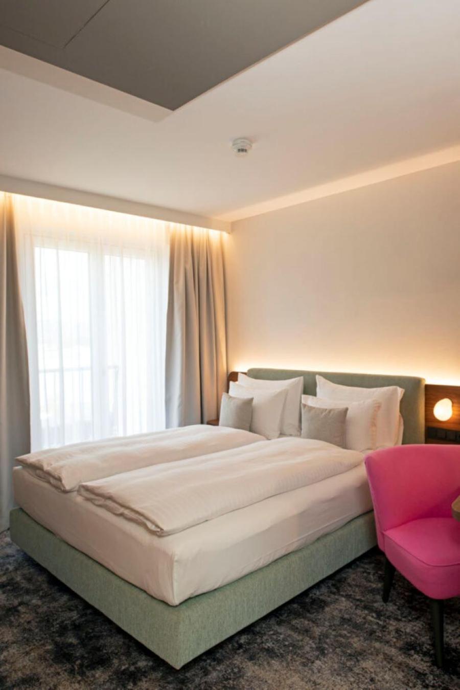 Hotel Le Parc Винер-Нойштадт Экстерьер фото